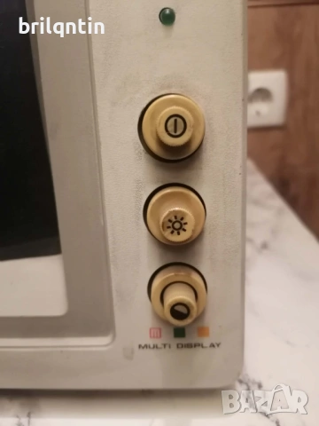 Два броя монитори за компютър Правец, снимка 8 - Монитори - 54066136