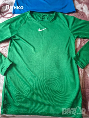 Тениски с дълъг ръкав Найк!И двете за 10 евро!, снимка 2 - Спортни дрехи, екипи - 54016836