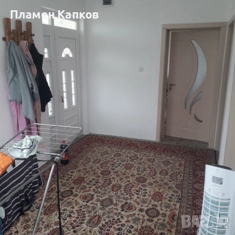 Предлагам страхотна къща в Маломир за нощувки и за дългосрочно! , снимка 12 - Къщи - 53760944