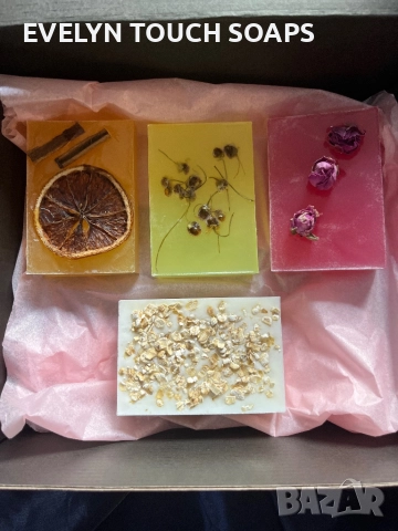 „Натурална хармония – луксозен сет ръчно изработени сапуни“, снимка 2 - Козметика за тяло - 51751450