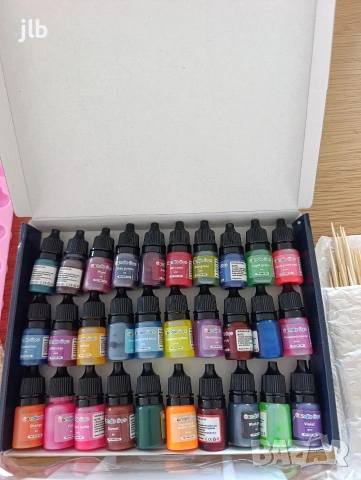 Силиконови молдове за свещи и сапуни. Етерични масла, бои за свещи и сапуни , снимка 2 - Други - 54137701