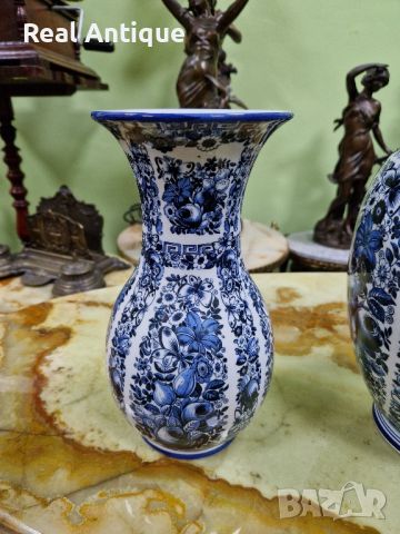 Уникален комплект антикварни колекционерски холандски порцеланови вази Delft , снимка 3 - Вази - 45220144