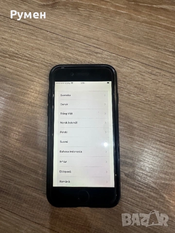 Продавам IPhone 8 