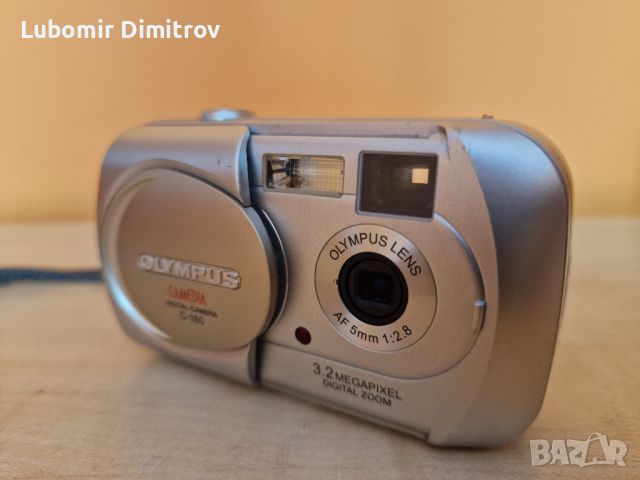 Цифров фотоапарат Olympus CAMEDIA 160 3.2MP - сребрист, снимка 1 - Фотоапарати - 46414568
