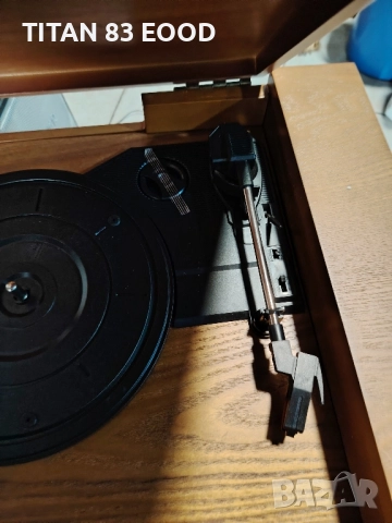 Музикалната система Denver MRD-51 в ретро дизайн, снимка 8 - Аудиосистеми - 51642846