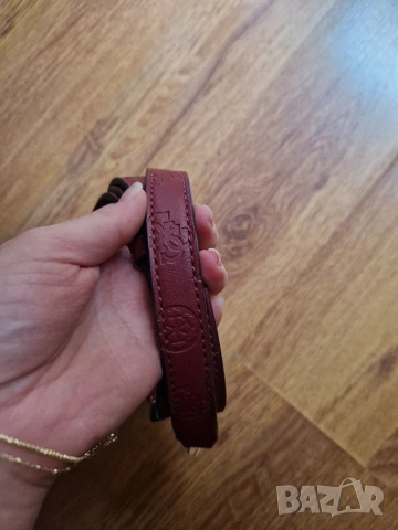 Оригинална чисто нова чанта на Guess, купувана от Англия, снимка 5 - Чанти - 53660761