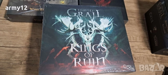 Настолна игра Tainted Grail + разшитения