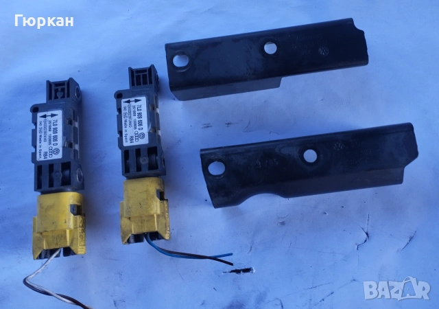 VW Touareg  2003 - 2010  Сензор за Преден Удар