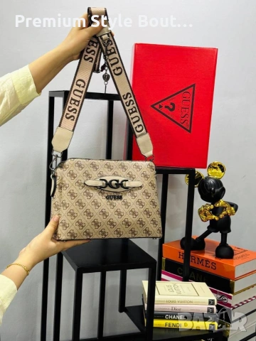Чанти Guess ➡️24 Cm ⬆️19 Cm, снимка 4 - Чанти - 53945257