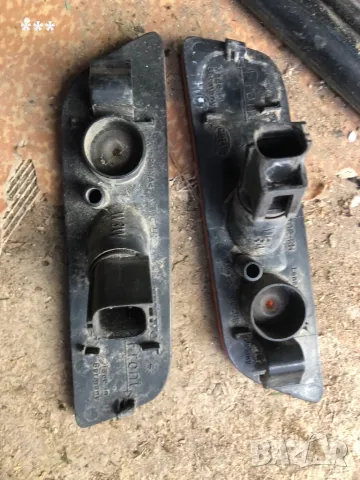 Продавам оригинални мигачи в предната броня Volvo S80, снимка 3 - Аксесоари и консумативи - 50437573