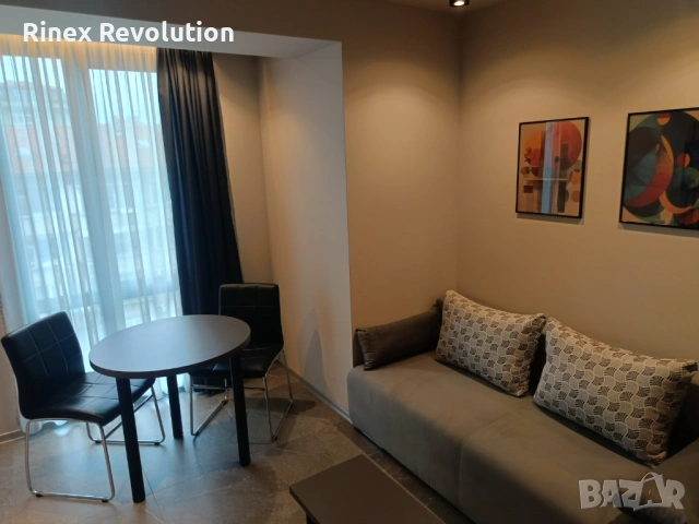 Двустаен апартамент под наем в Центъра