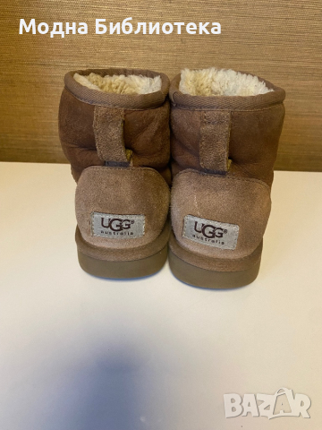 Боти UGG, снимка 4 - Дамски боти - 45044365