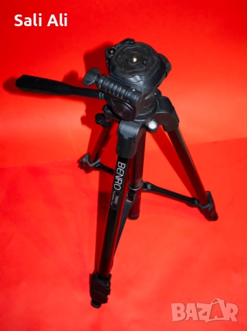 Benro T800EX алуминиев статив с 3-посочна глава за фото и видео камери, снимка 4 - Чанти, стативи, аксесоари - 51795919