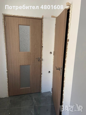 Монтаж на интериорни врати