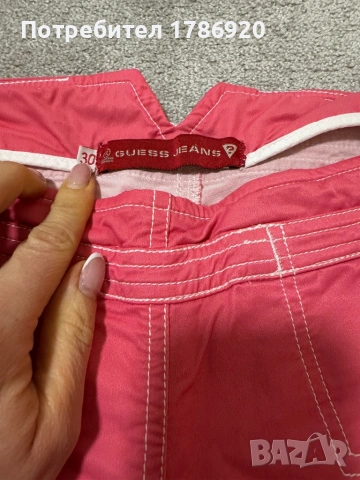 Стилен дамски къс панталон Guess Jeans, снимка 2 - Панталони - 24677502