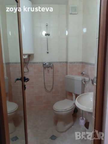 Продавам двустаен апартамент 