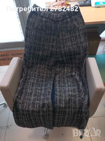 Елегантен дамски костюм, снимка 2 - Костюми - 53581087