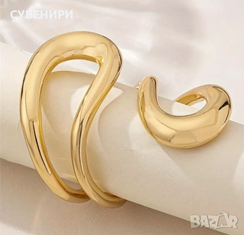 Дамска метална златиста гривна , снимка 4 - Гривни - 52439625