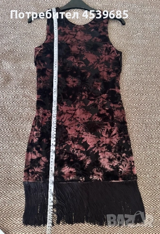 Ефектна мини рокля с ресни