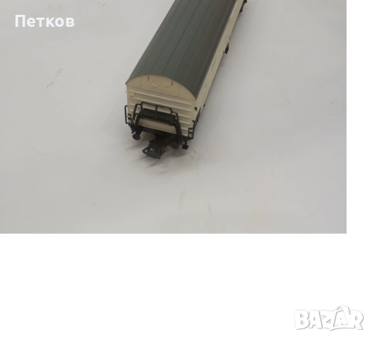 Хладилен вагон четириосен Piko мащаб H0, снимка 5 - Колекции - 53277043