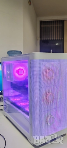 Продавам ТОП Геймърско PC Ryzen 5 9600X/32Gb/1TB SSD/GB 3080/WiFi&BT/Гаранция