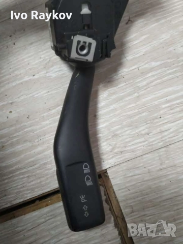 лостче  за светлини 1K0953513 ,VW Golf 5 , 1.4p, снимка 5 - Части - 47558492