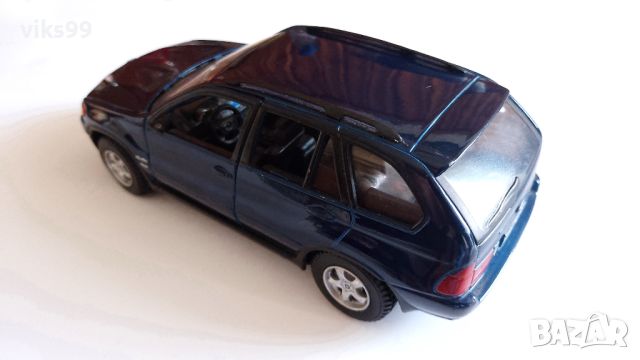 Bburago BMW x5 E53 SUV 1:24, снимка 3 - Колекции - 45976673