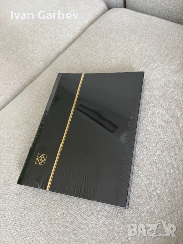 Класьор за пощенски марки Leuchtturm A5 16 листа черен