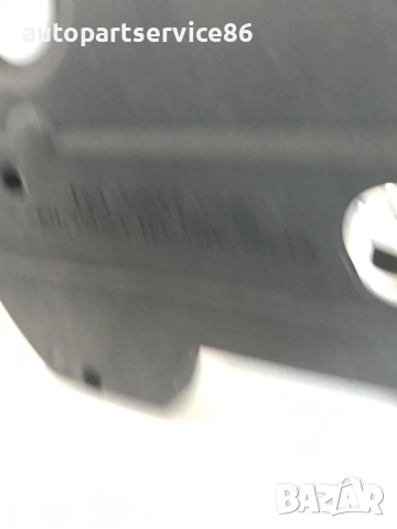 Капак на двигателя за Mazda 6 2.0DI Estate (2005) RF5C10231, снимка 3 - Части - 53713844