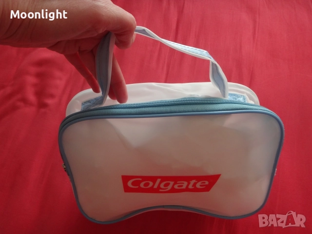 Нов тоалетен козметичен несесер Colgate, снимка 5 - Чанти - 52639285