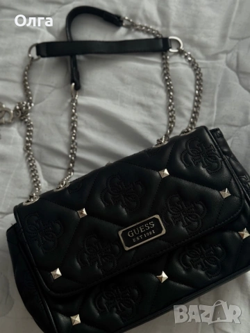 Чанта Guess, снимка 3 - Чанти - 53732622