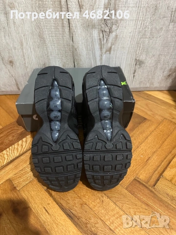 Nike air max 95 "Triple Black", снимка 6 - Спортни обувки - 53965299