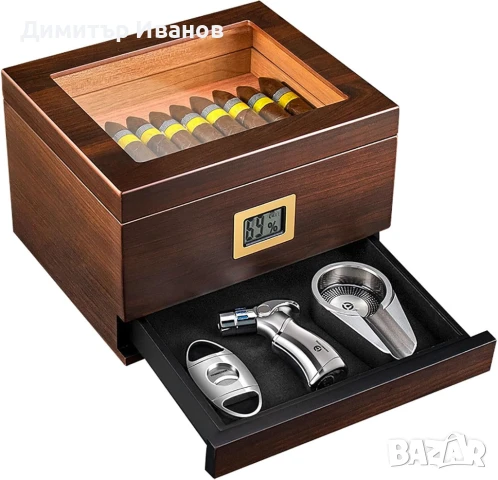 Кедров хумидор със вграден дигитален хидрометър,запалка, пепелник и ножица за 50-60 пури, снимка 6 - Други - 50997145