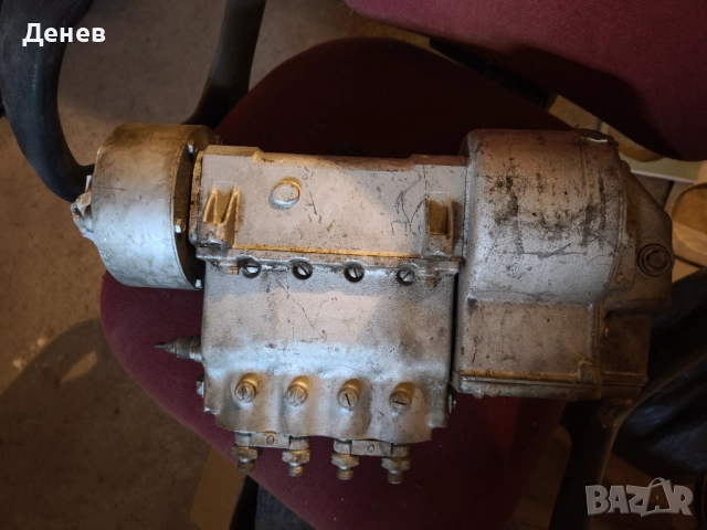 Ифа гориво нагнетателна помпа -нафтова помпа, снимка 2 - Части - 52958095