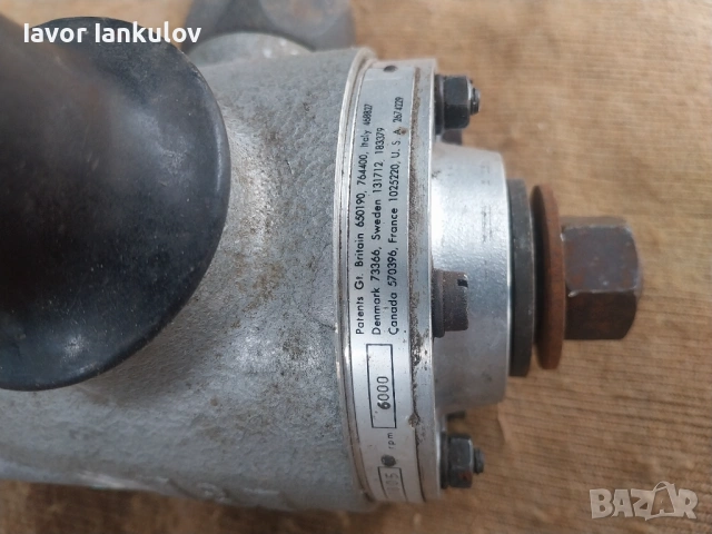 Въздушен шмиргел Atlas Copco, снимка 2 - Шлайфмашини - 54020264