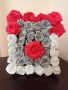 НОВА кутия с вечни рози ръчна изработка, Спиди, снимка 1 - Ръчно изработени сувенири - 45324678