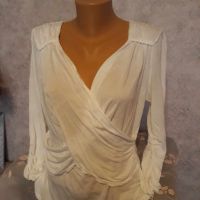 Бяла Блузка, снимка 3 - Блузи с дълъг ръкав и пуловери - 45456469
