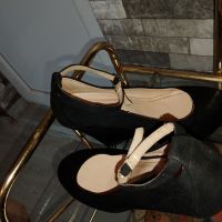 Черни Велурени обувки , снимка 8 - Дамски обувки на ток - 45825694
