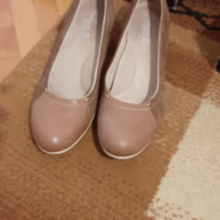 Дамски обувки, снимка 2 - Дамски обувки на ток - 45068911