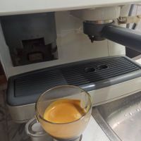 Кафемашина Саеко Виа Венето с вградена кафемелачка,работи перфектно и прави страхотно кафе , снимка 3 - Кафемашини - 45769413