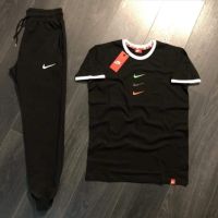 Мъжки екип Nike, снимка 1 - Спортни дрехи, екипи - 45819606