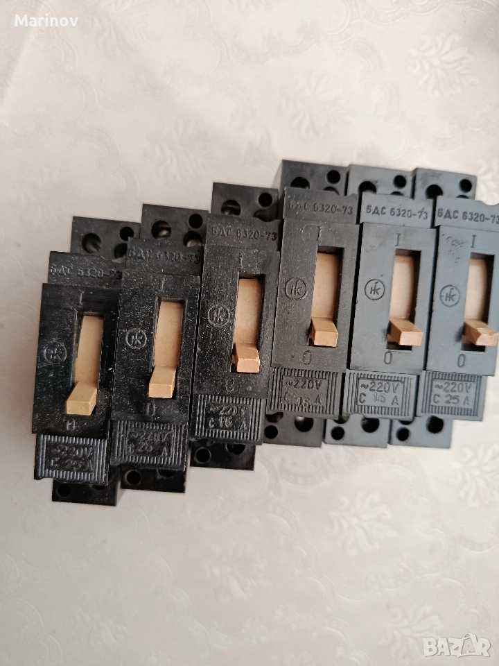 Автоматични предпазители 16-25 ампера БДС АЕ-1031, снимка 1