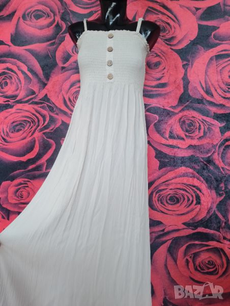 Мръсно бяла дълга лятна рокля с дървени копчета М , снимка 1