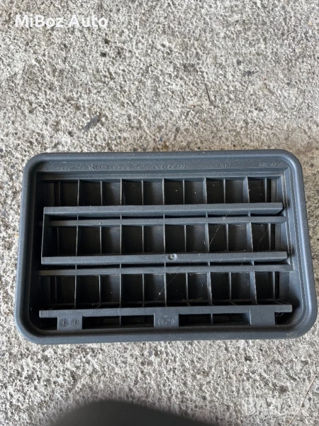 Вентилационна клапа БМВ Е91 BMW, снимка 1