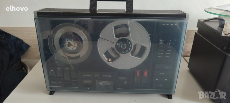 Магнетофон Grundig TK 747, снимка 1