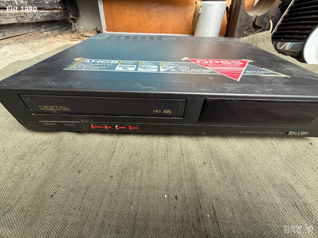 Продавам видео sharp, снимка 1