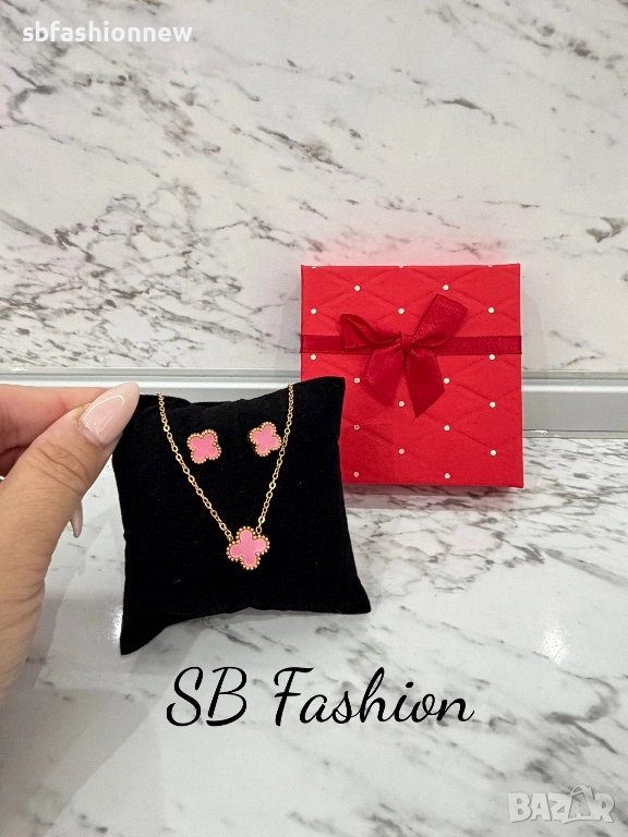 Комплект обеци и гердан Van Cleef, снимка 1