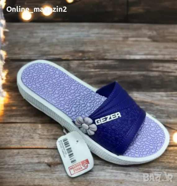 Леки и удобни дамски плажни чехли, снимка 1