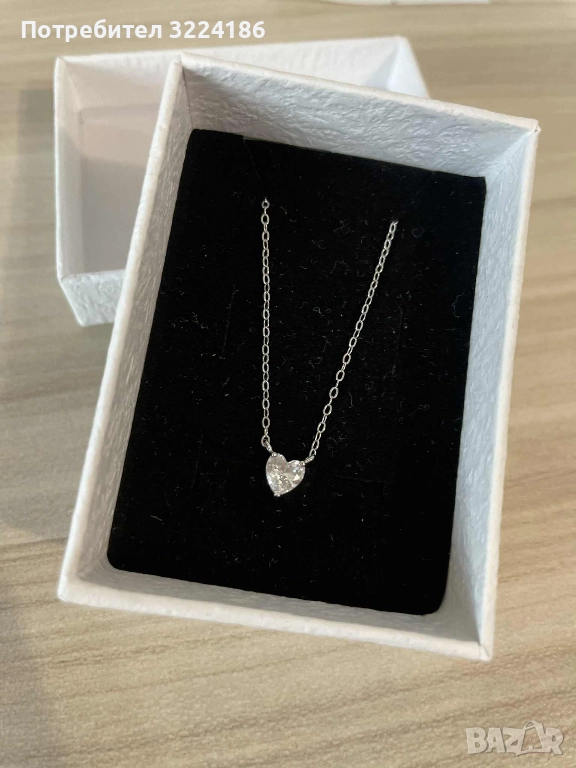 Сребърно колие Сърце с камъчета от цирконий, снимка 1