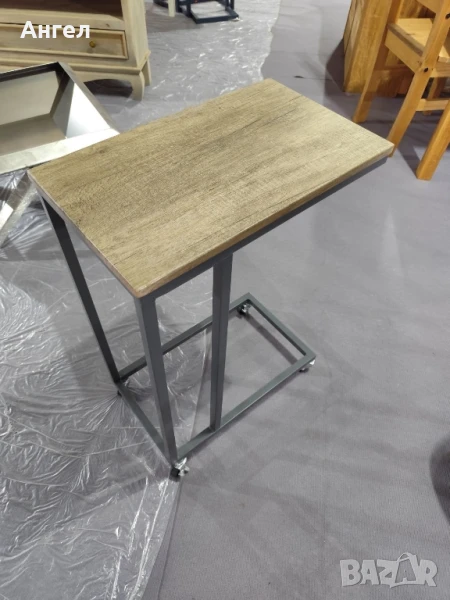 Помощна маса за хол или спалня , снимка 1